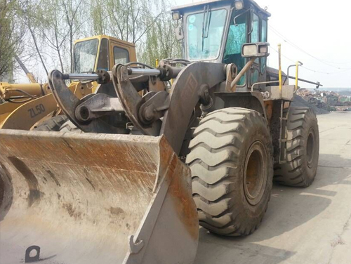 廢舊工程車(chē)回收2